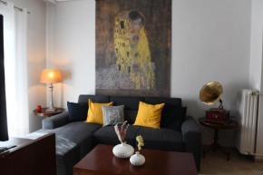 Piano Deluxe Apt near Acropolis